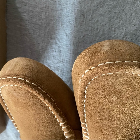 UGG • Ansley Moccasins • Women’s - Picture 12 of 15